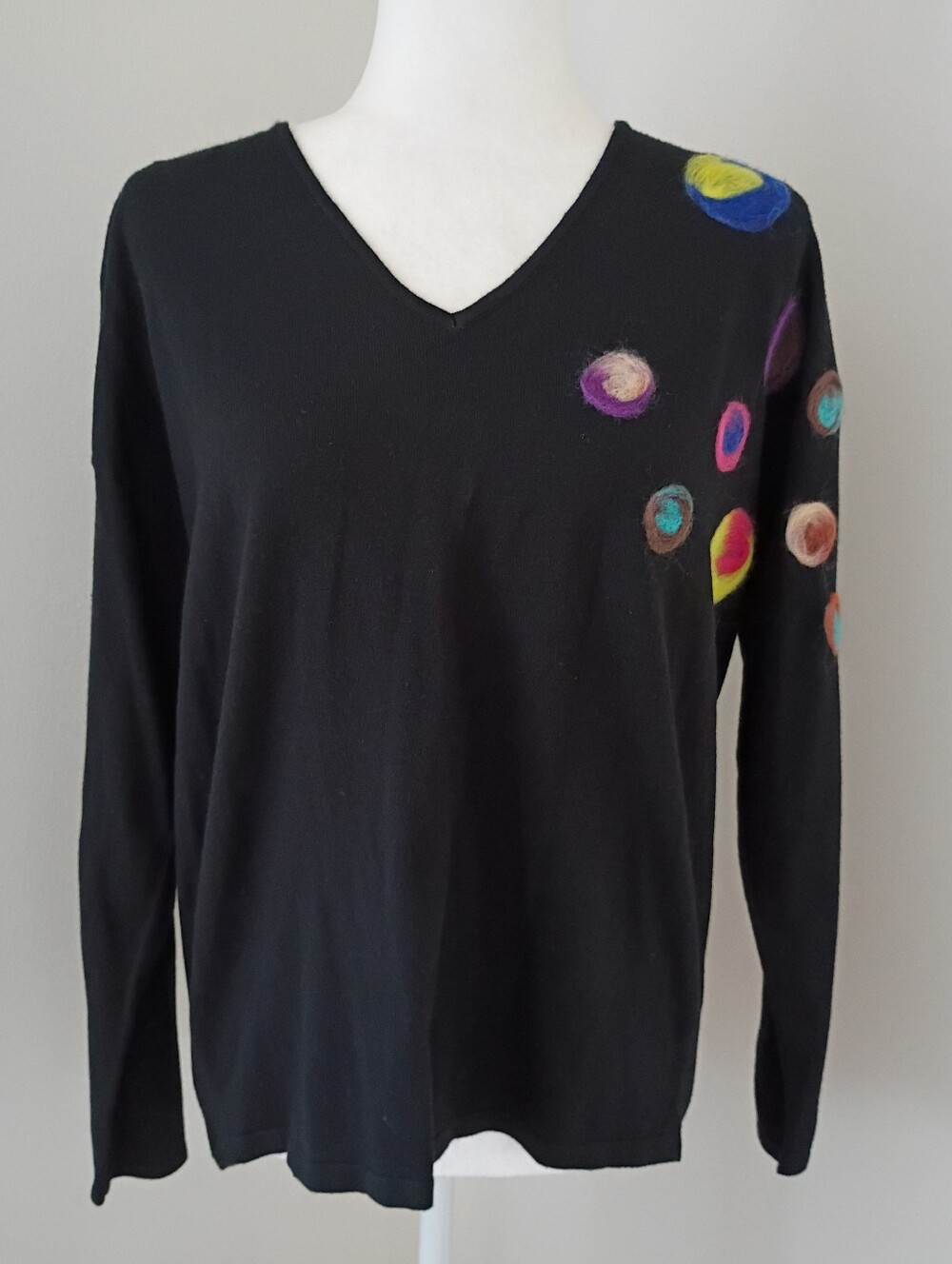 Elena Wang Colorful Dots Black V-Neck Sweater NWT Size Small